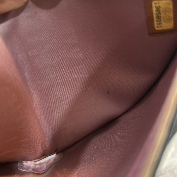 Chanel camellia Black Leather Wallet - Picture 5 of 9